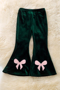 Velvety Bow Bells