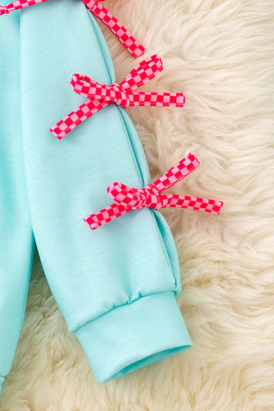 Merry Grinchmas Bow Top