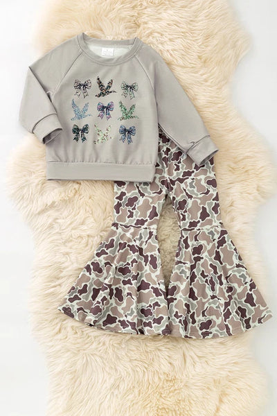 Duck & Bow Camo Bells Set