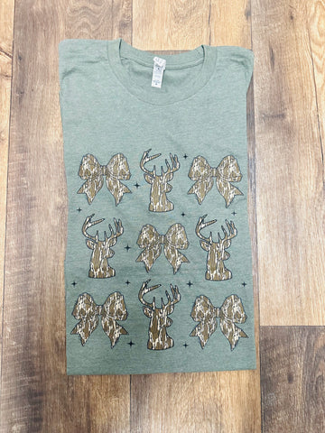 Bow Deer Tee