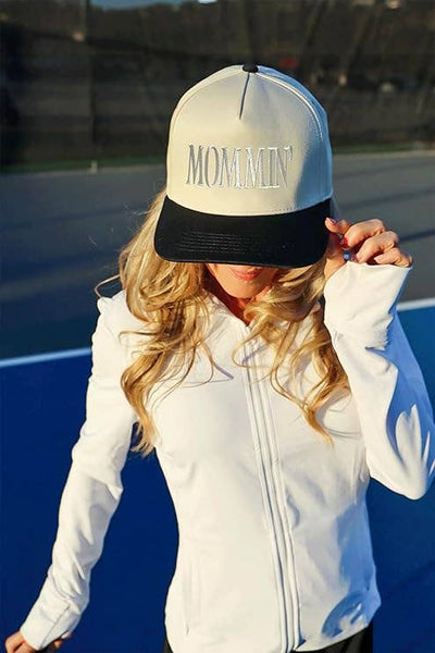 Two Tone Cap -  Mommin' - Black/Beige