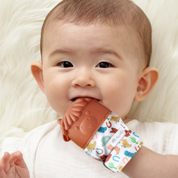 Itzy Mitt Silicone Teething Mitts (Highland Cow)