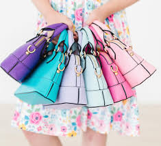 M&R Purses